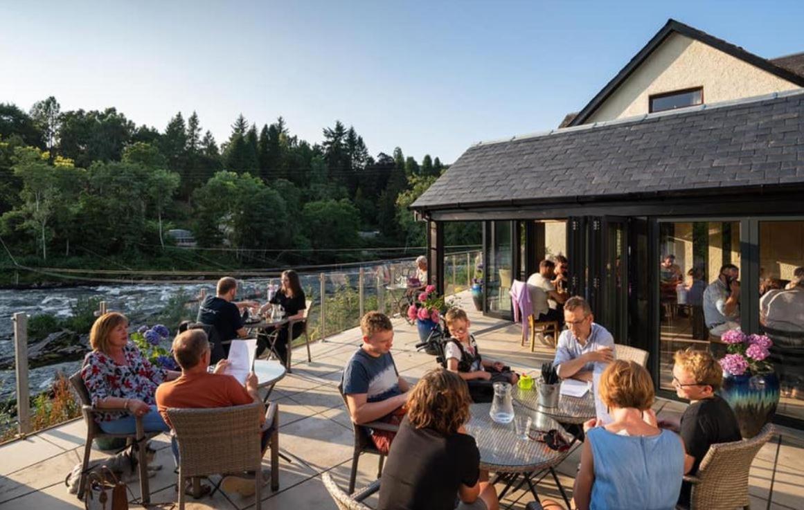 The Inn On The Tay ピトロクリー エクステリア 写真