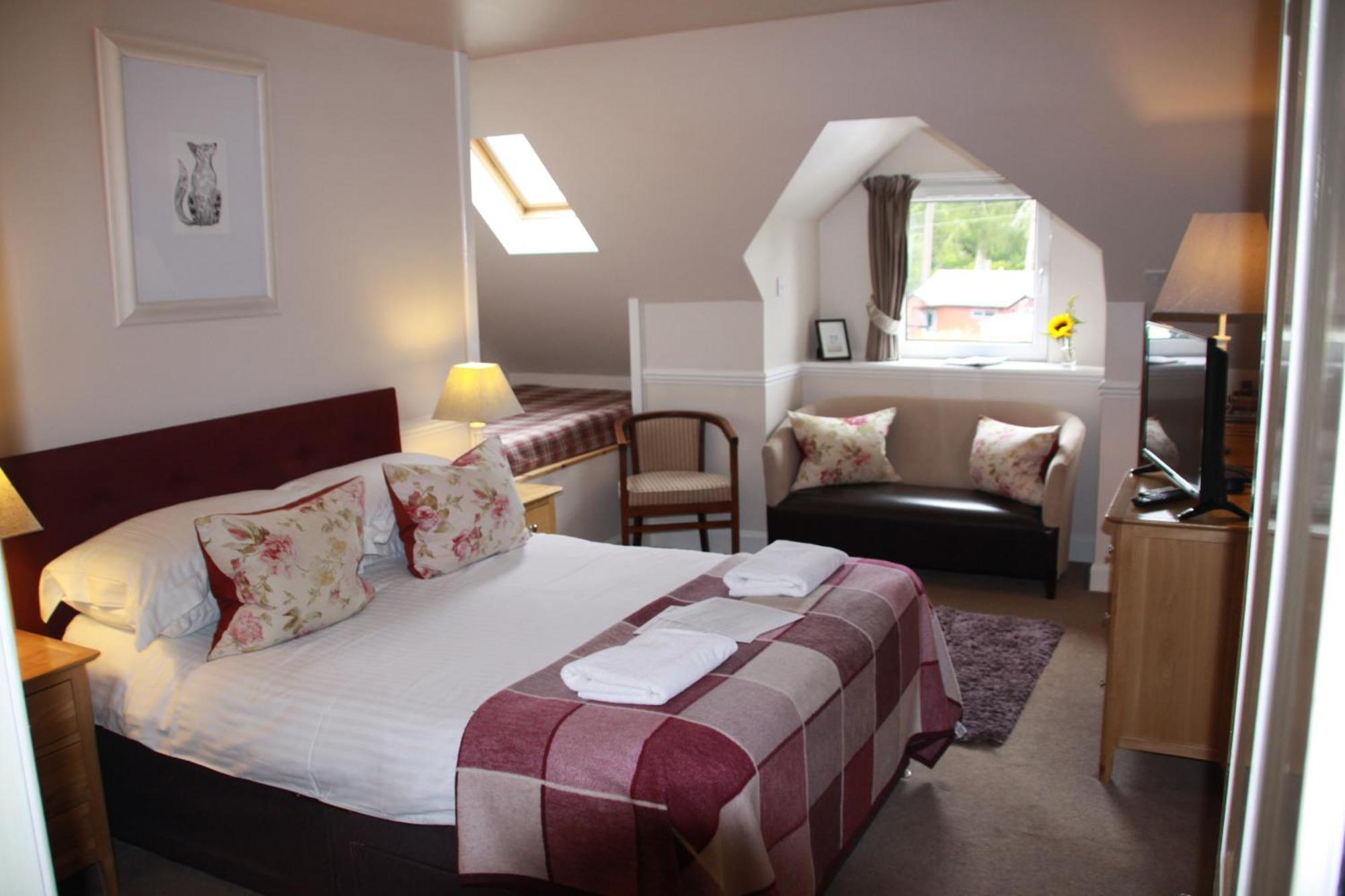 The Inn On The Tay ピトロクリー エクステリア 写真